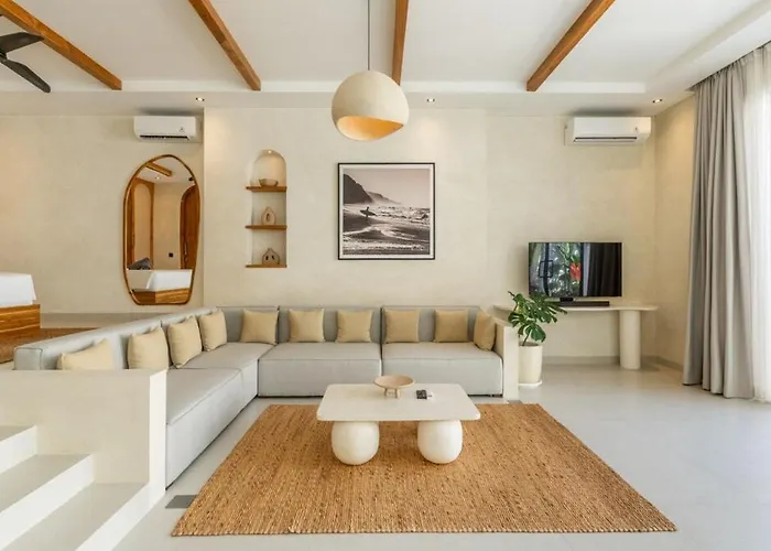 Yolla 2021c, By Yolla Hospitality * Uluwatu (Bali)