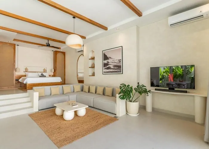 Yolla 2021c, By Yolla Hospitality *