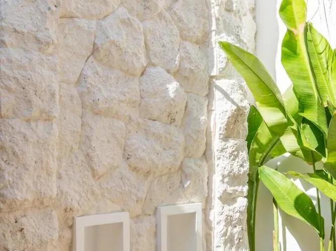 Villa Yolla 2021c, By Yolla Hospitality Uluwatu (Bali)