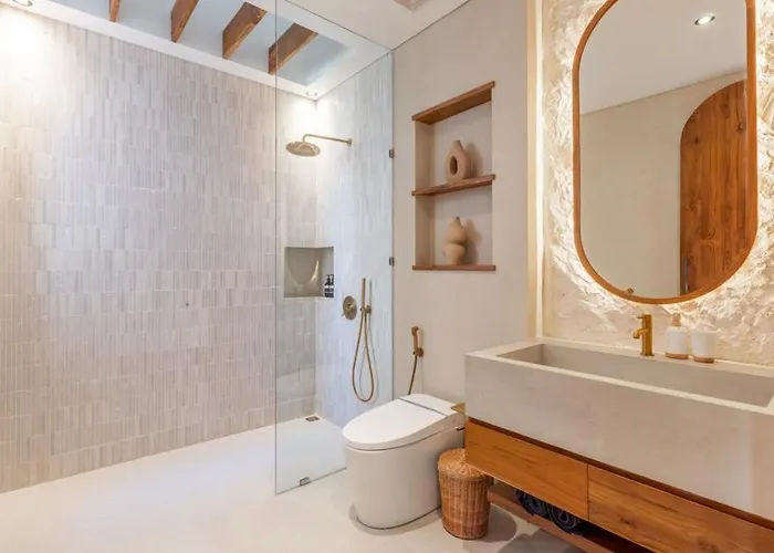 Yolla 2021c, By Yolla Hospitality * Uluwatu (Bali)